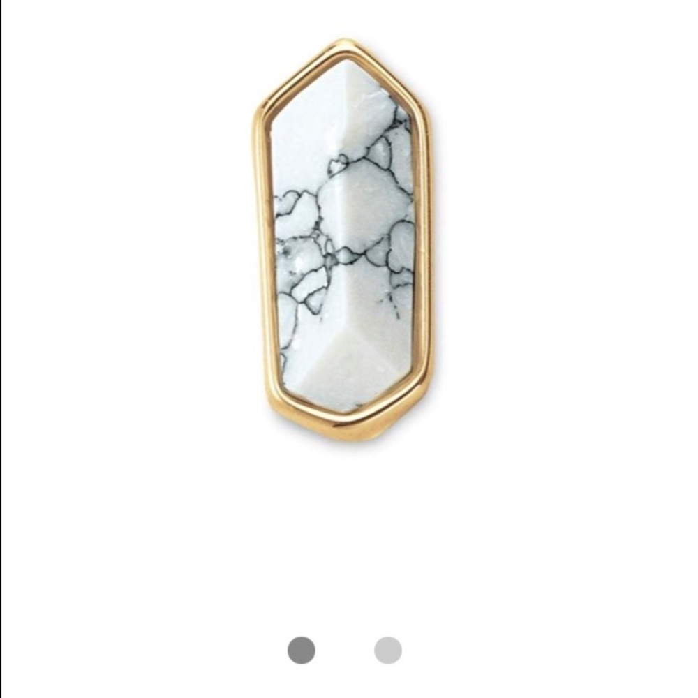 Mini Geo bar howlite and gold charm